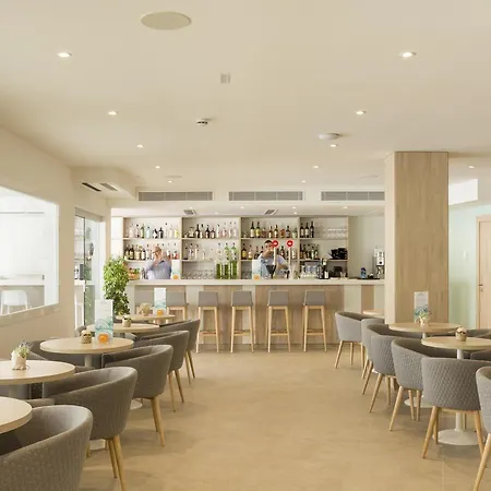 Hsm林达海滩酒店 酒店
